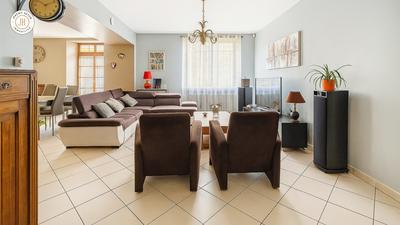 Maison - 190 m² - 7 pièces