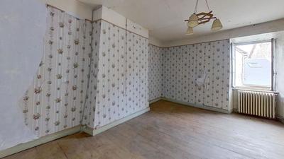 Maison de village - 80 m² - 4 pièces