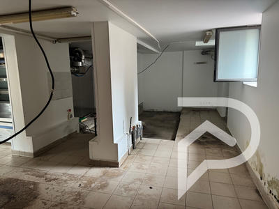 Local commercial - 150 m²