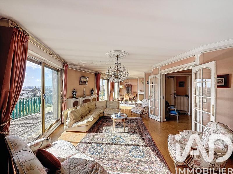 Appartement - 109 m² - 5 pièces