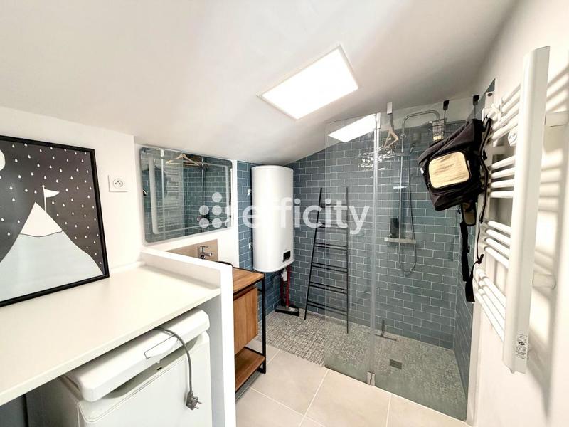 Maison - 83 m² - 3 pièces