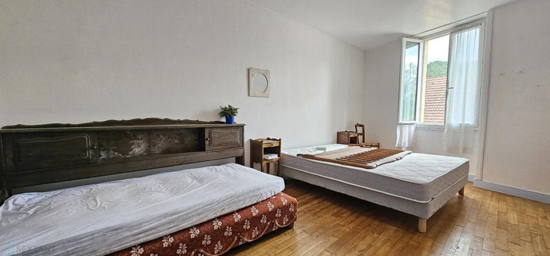 Maison - 159 m² - 6 pièces