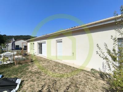 Maison - 109 m² - 4 pièces