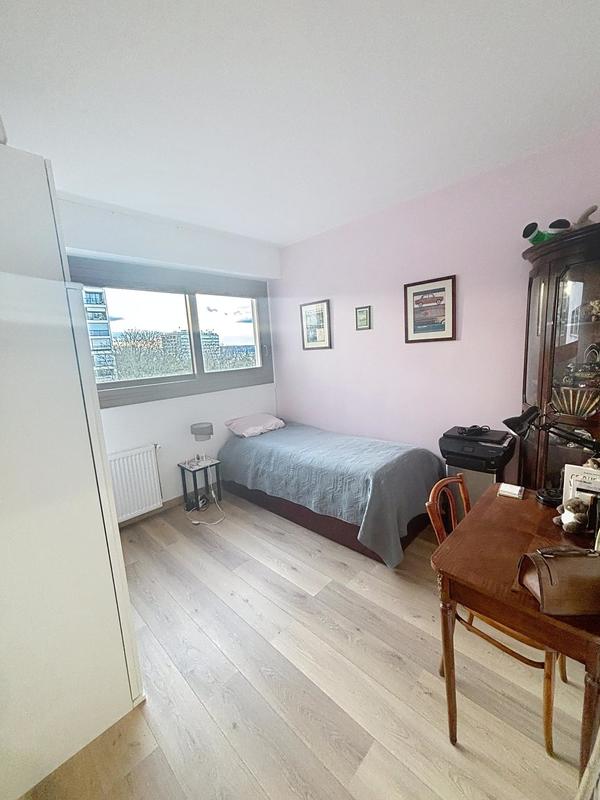 Appartement - 102 m² - 4 pièces