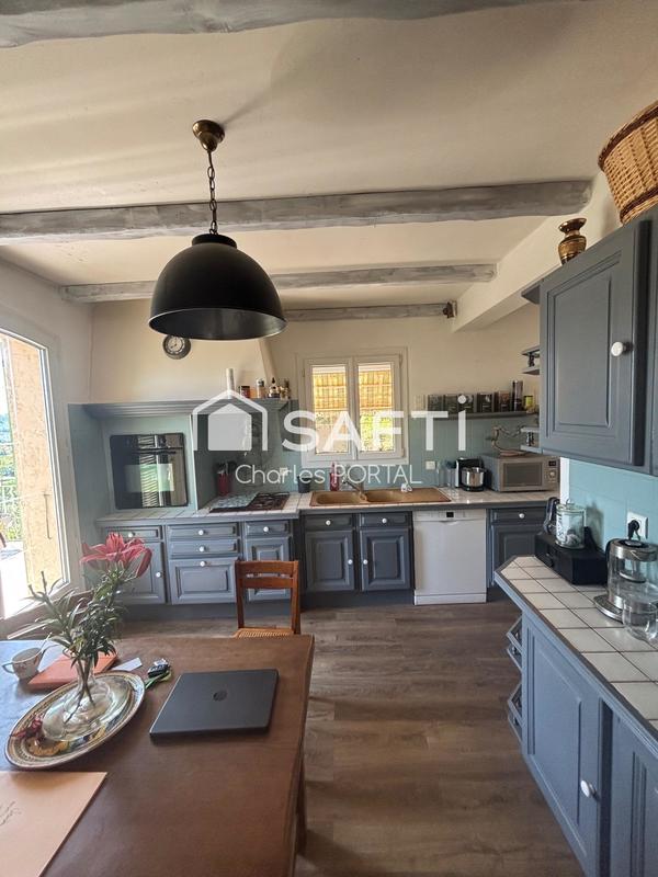 Maison - 140 m² - 4 pièces