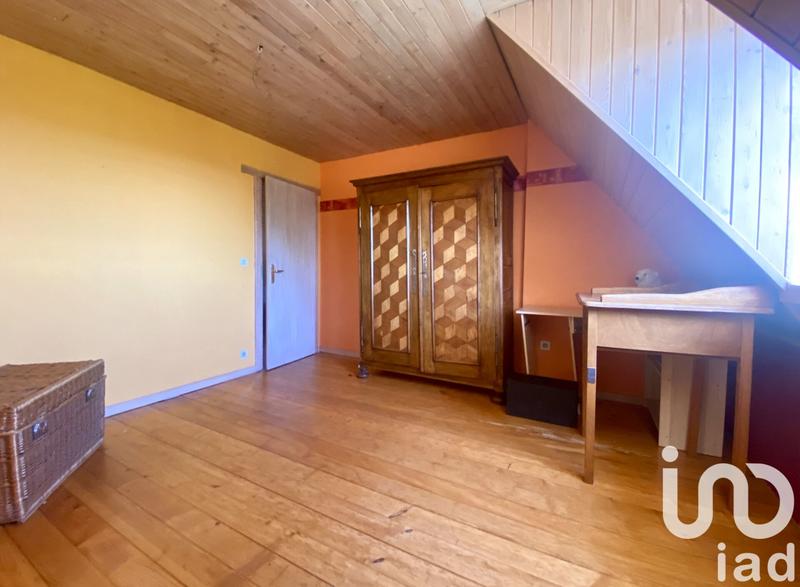 Maison - 217 m² - 8 pièces