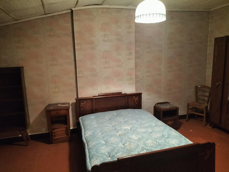 Maison - 215 m² - 10 pièces