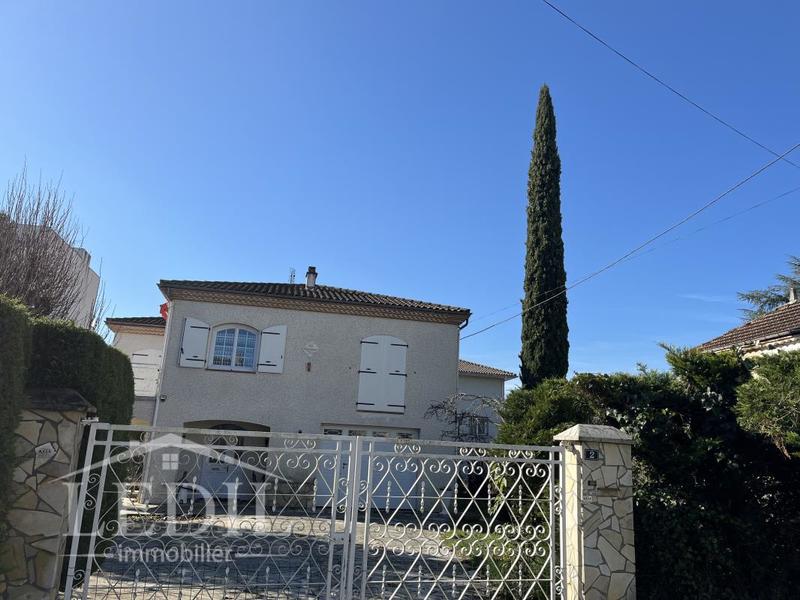 Maison en pierre - 175 m² - 4 pièces