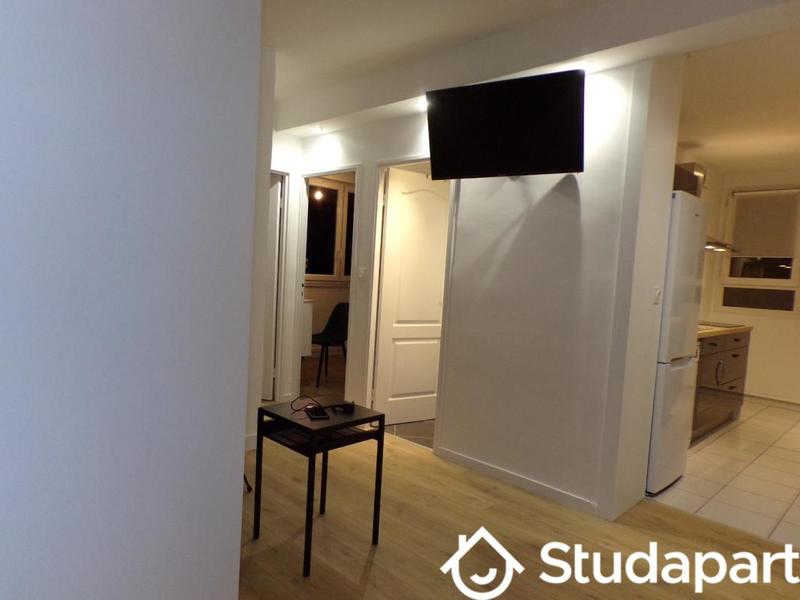 Chambre - 12 m² - 1 pièce