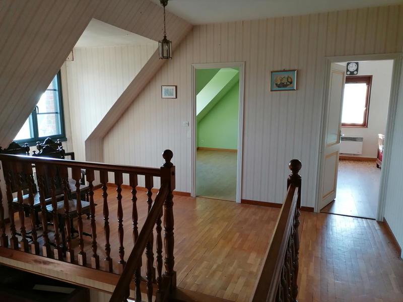 Pavillon - 192 m² - 8 pièces