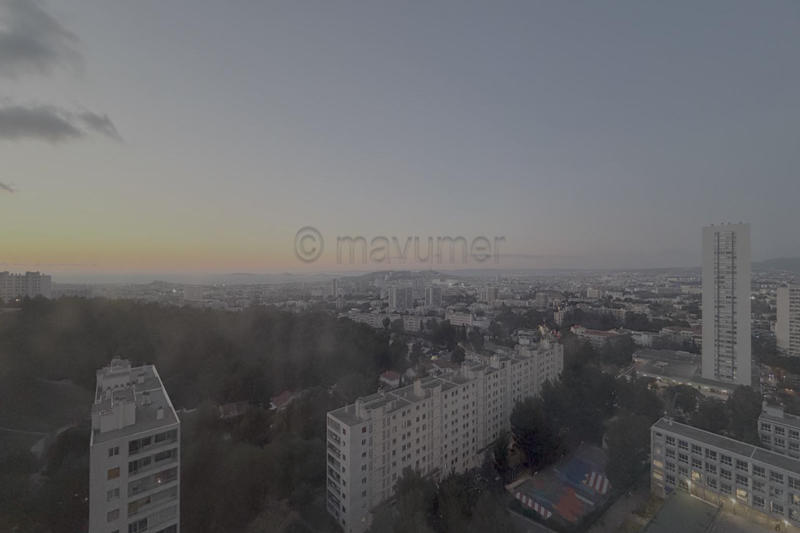 Appartement - 81 m² - 5 pièces