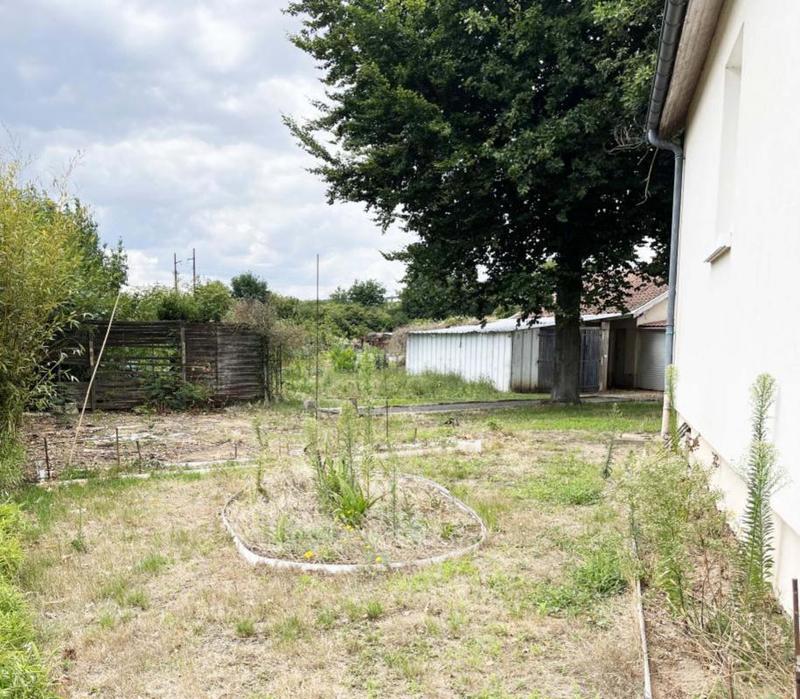 Maison - 98 m² - 5 pièces