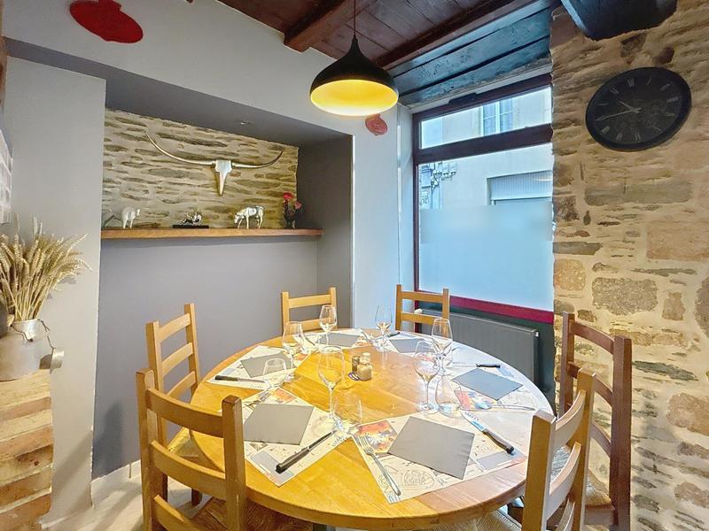 Local commercial - 99 m²