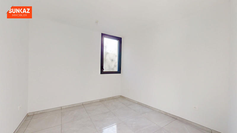 Appartement - 99 m² - 4 pièces