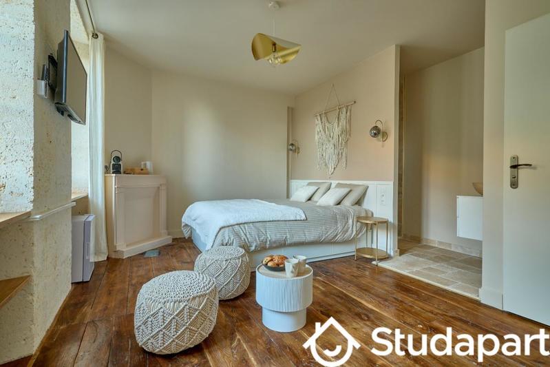 Chambre - 24 m² - 1 pièce