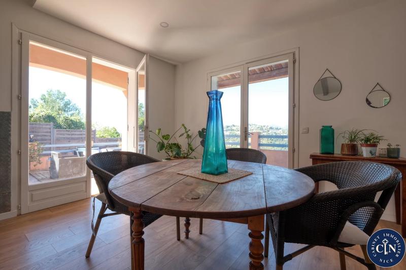 Maison - 157 m² - 5 pièces