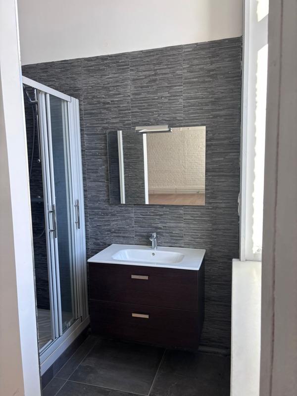 Loft - 161 m² - 5 pièces