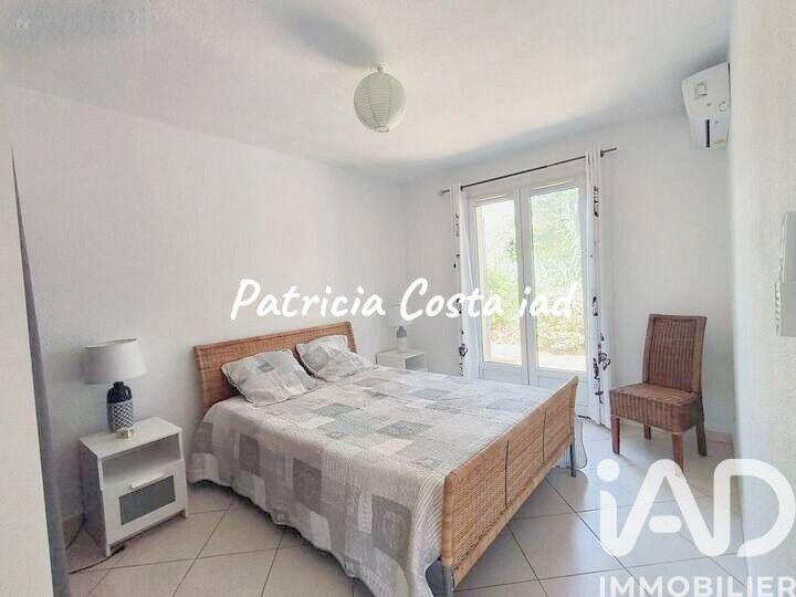 Maison - 90 m² - 3 pièces