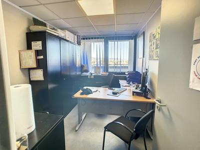 Bureau - 110 m²
