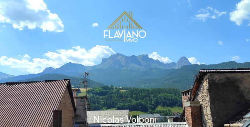 Appartement - 123 m² - 5 pièces