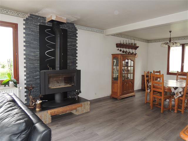 Maison - 130 m² - 8 pièces