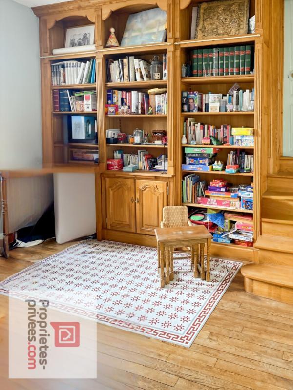 Maison - 156 m² - 10 pièces