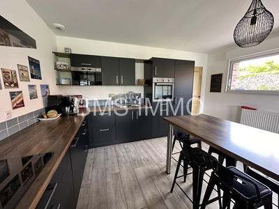 Maison - 108 m² - 4 pièces