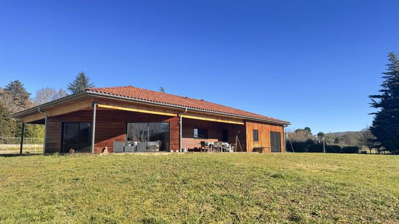 Maison - 164 m² - 6 pièces