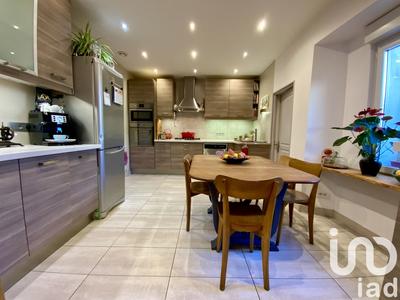 Maison - 134 m² - 6 pièces