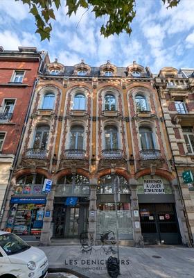 Bureau - 145 m² - 1 pièce