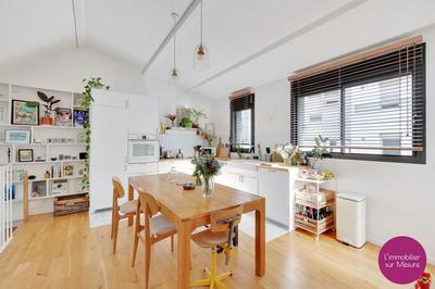 Maison - 80 m² - 5 pièces