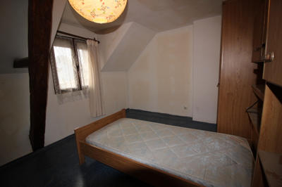 Maison - 103 m² - 7 pièces