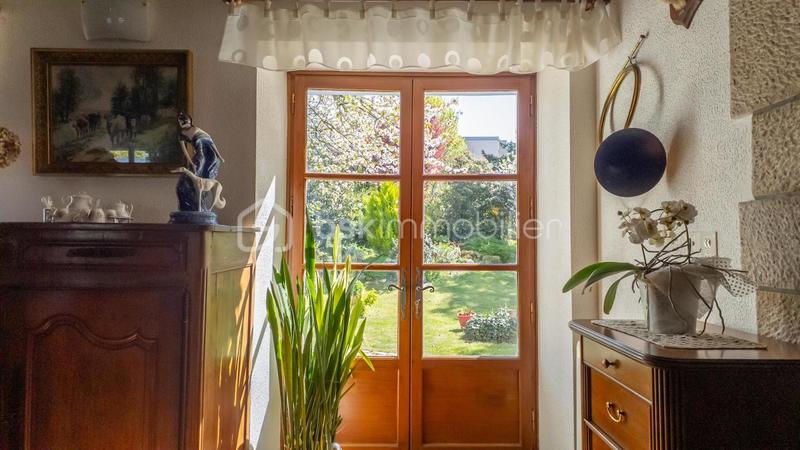 Propriété - 283 m² - 7 pièces