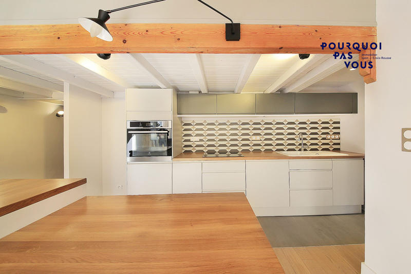 Appartement - 81 m² - 3 pièces