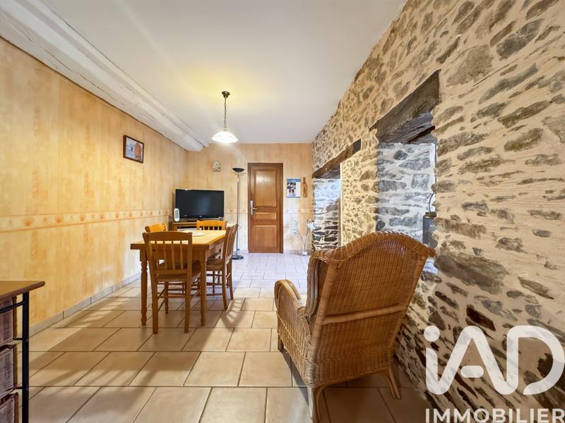 Maison - 176 m² - 7 pièces