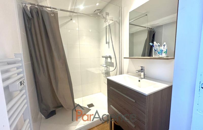 Maison - 175 m² - 7 pièces