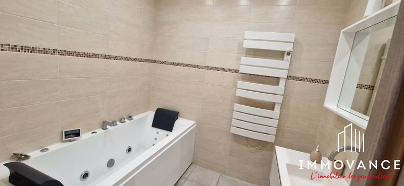 Villa - 190 m² - 7 pièces