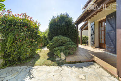 Villa - 171 m² - 7 pièces