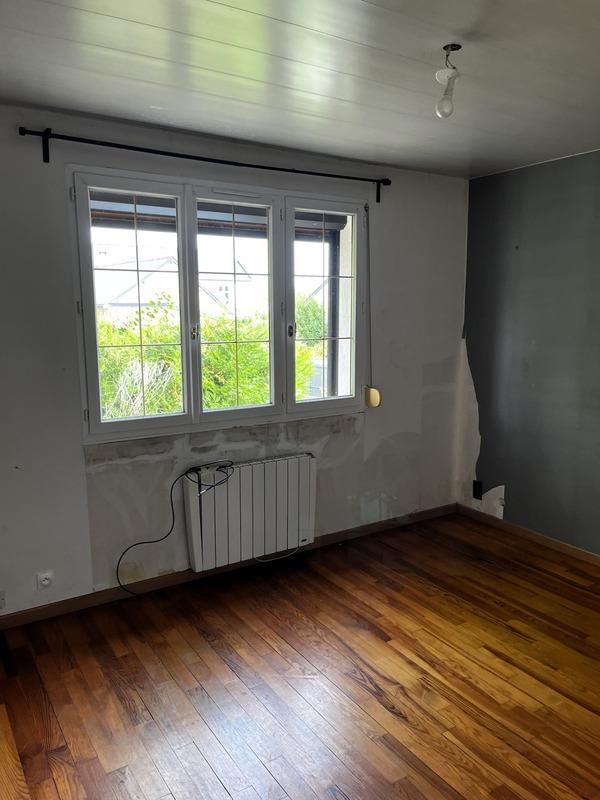 Maison - 121 m² - 4 pièces
