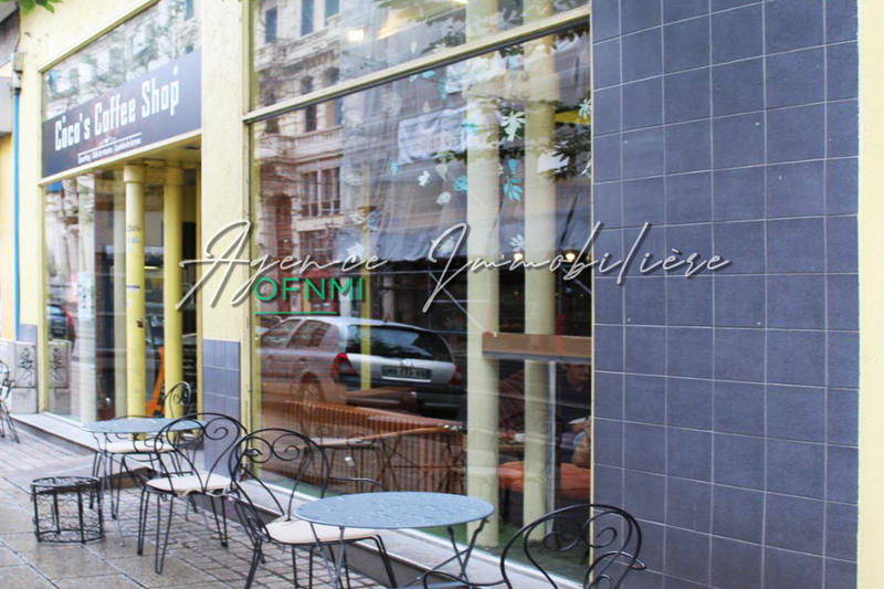 Fonds de commerce - Magasins - 209 m²
