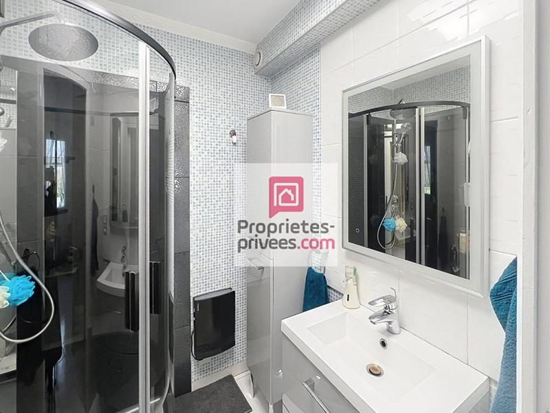 Maison - 167 m² - 7 pièces