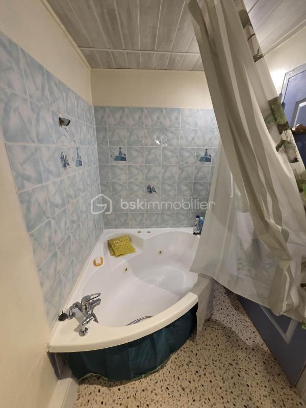 Maison de village - 84 m² - 4 pièces