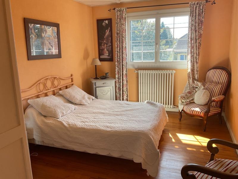 Maison - 198 m² - 8 pièces