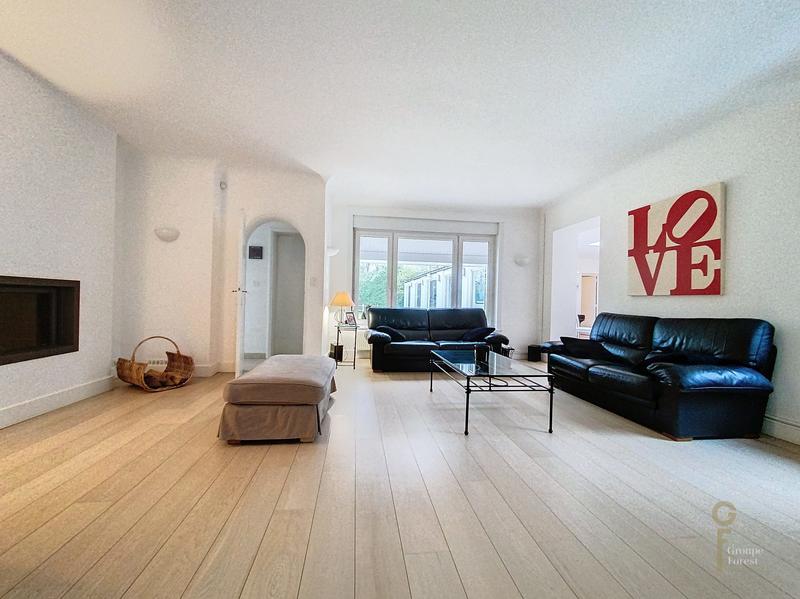 Maison - 199 m² - 6 pièces