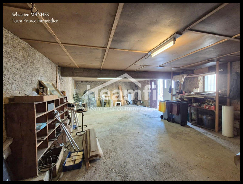 Maison - 81 m² - 5 pièces