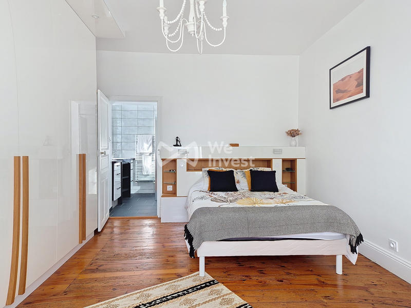 Maison traditionnelle - 183 m² - 6 pièces