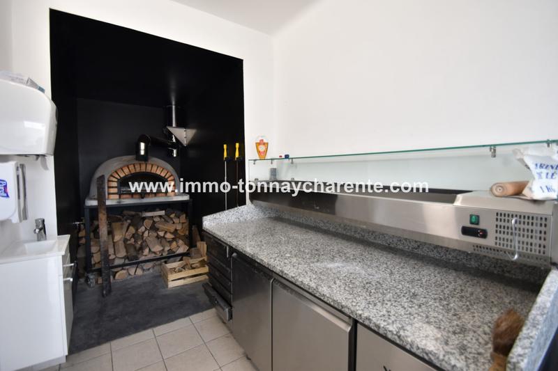 Maison - 350 m² - 7 pièces