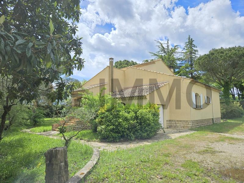 Maison - 150 m² - 5 pièces