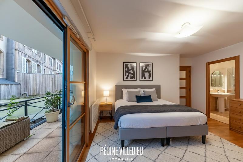 Appartement - 174 m² - 6 pièces