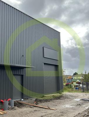 Local d'activités - 93 m² - 1 pièce